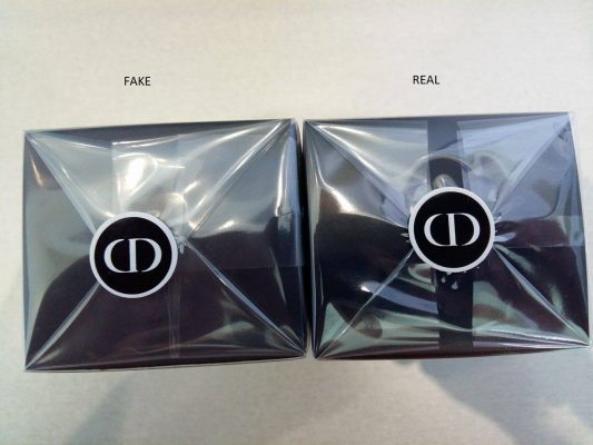 CD-mark-Fake-vs-original-sauvage